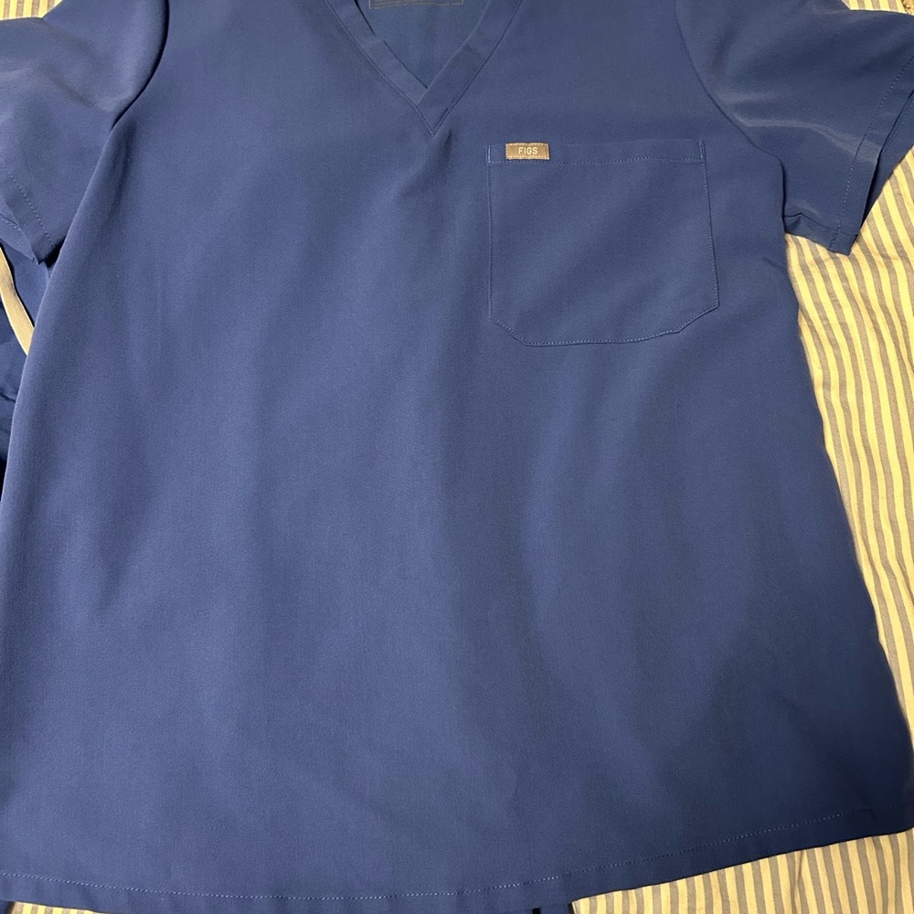 Figs blue set of jogger scrubs - Picture 3 of 6